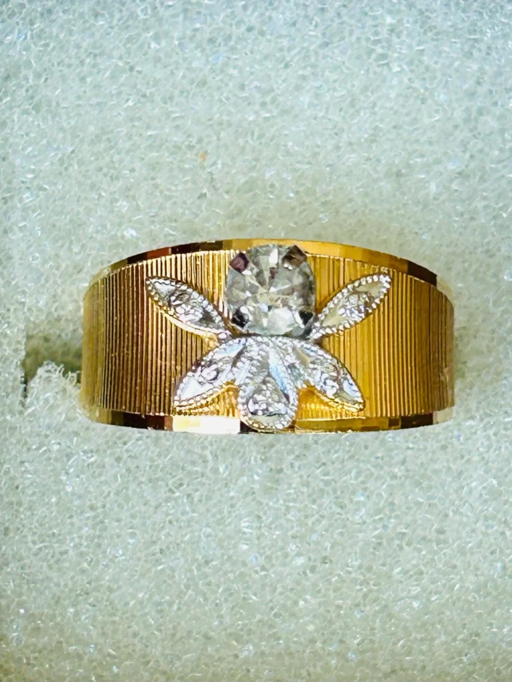 Vintage Uncas Gold Plated Ring - Picture 3 of 9